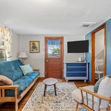 Blue Fox Cottage